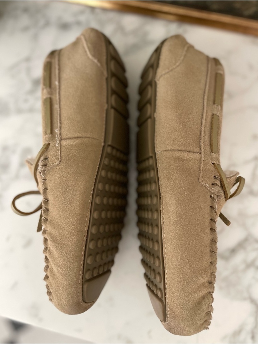 Quince Australian Shearling Moccasin Slipper Tan Suede Size 10 - Picture 6 of 12